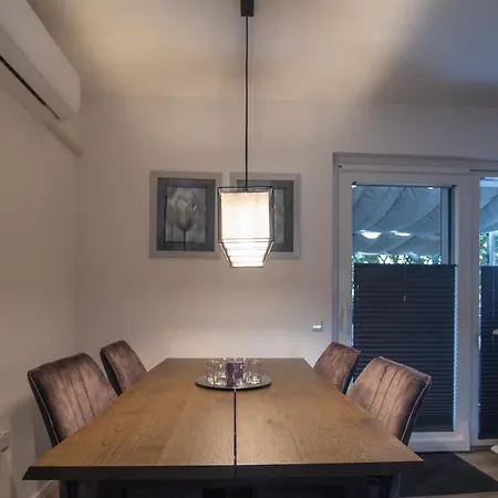 Rosie Apartment *